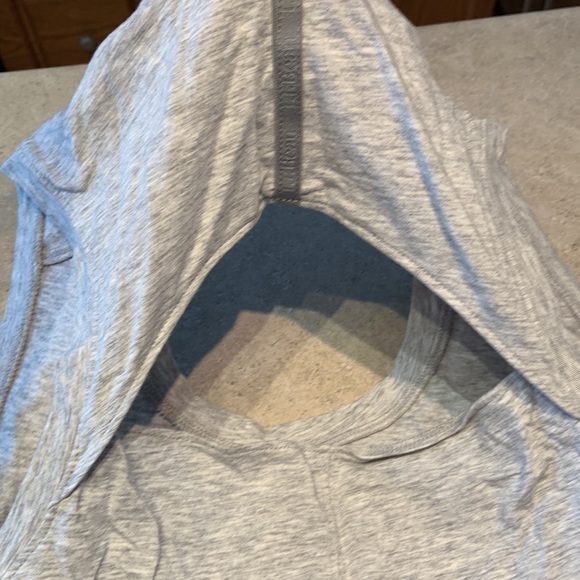 LL Bean Beyond soft tank top - Picture 5 of 5